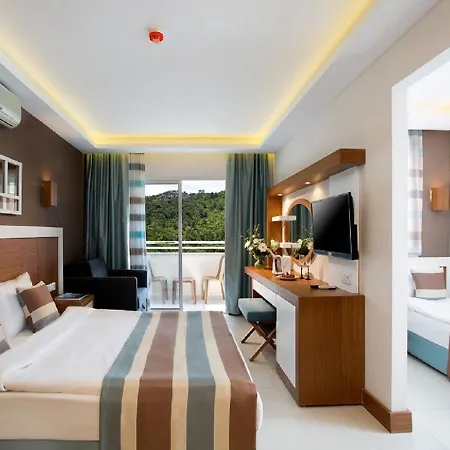 Szálloda Lavia Kemer